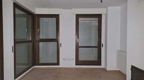 Foto 5 de Planta baixa en venda a Pamplona, Puente la Reina de Jaca, Huesca