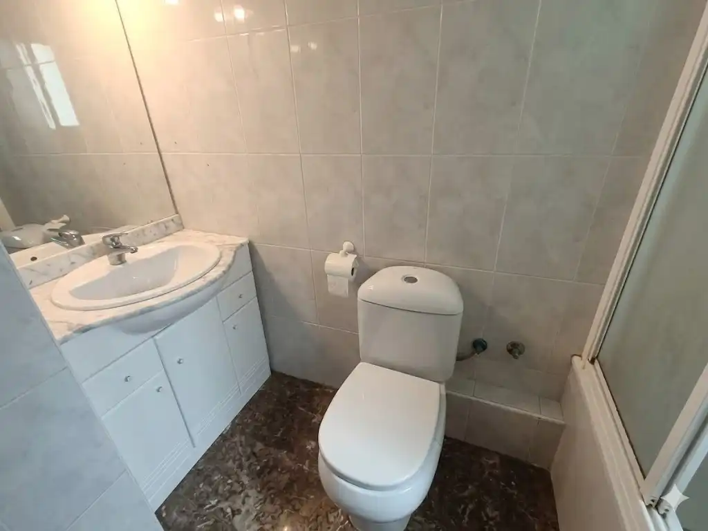Baño de Dúplex en venta en Rubí con Terraza