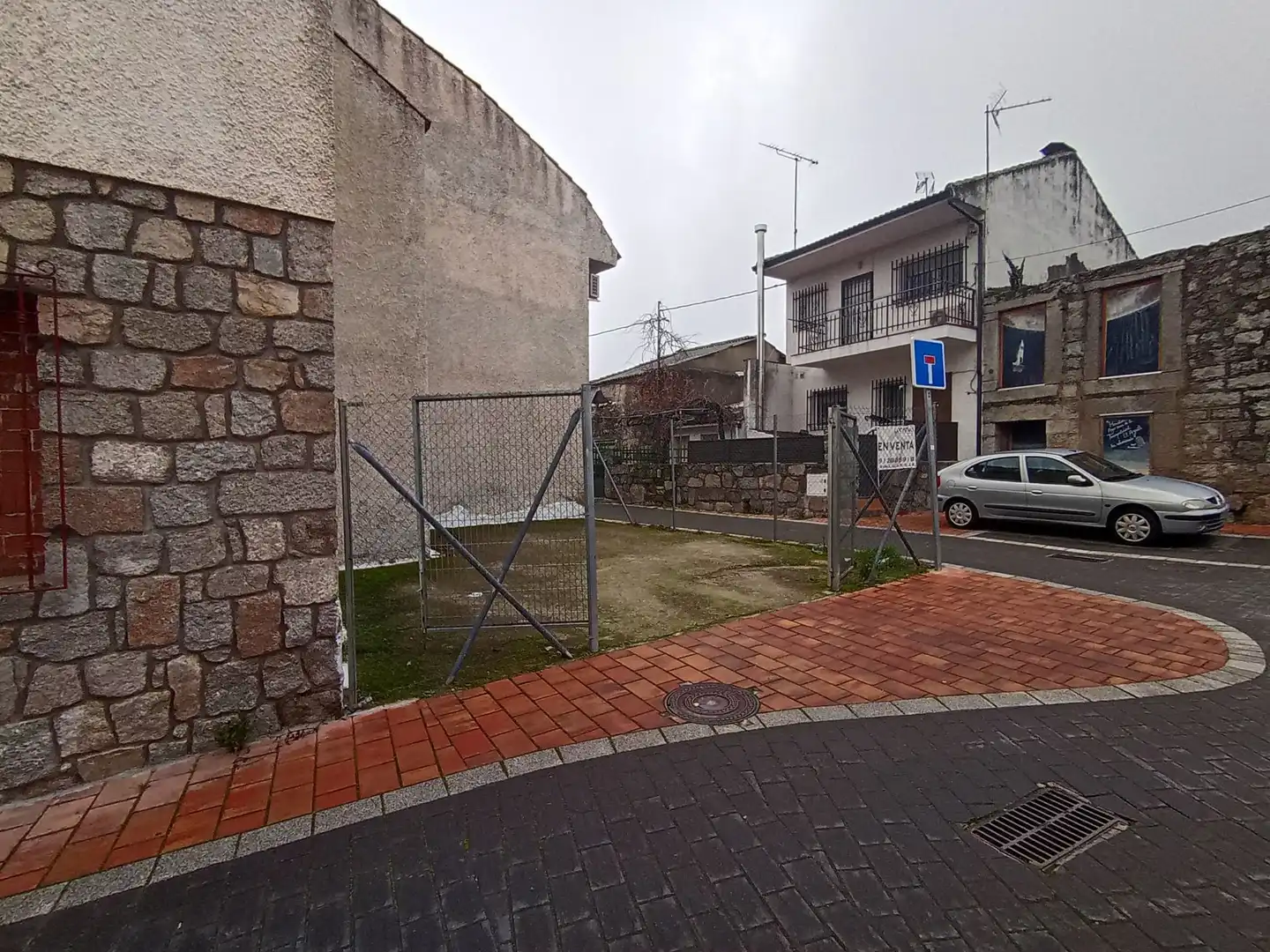 Residential zum Verkauf in Fresnedillas de la Oliva