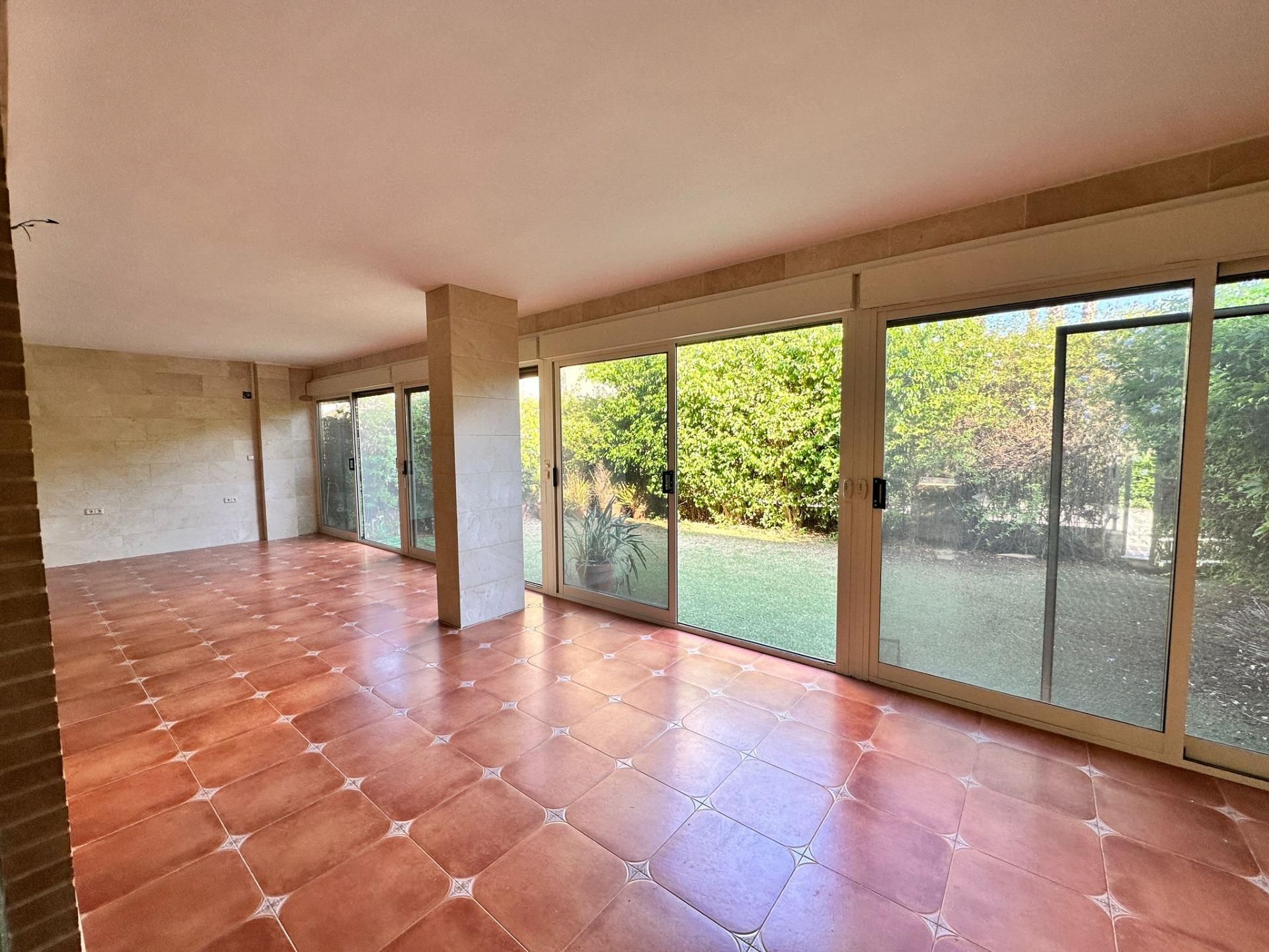Garden of Planta baja to rent in Alicante / Alacant  with Air Conditioner, Heating and Terrace