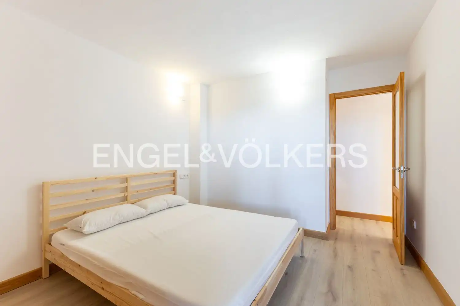 Schlafzimmer von Wohnung zum Verkauf in Valencia mit Heizung und Schwimmbad