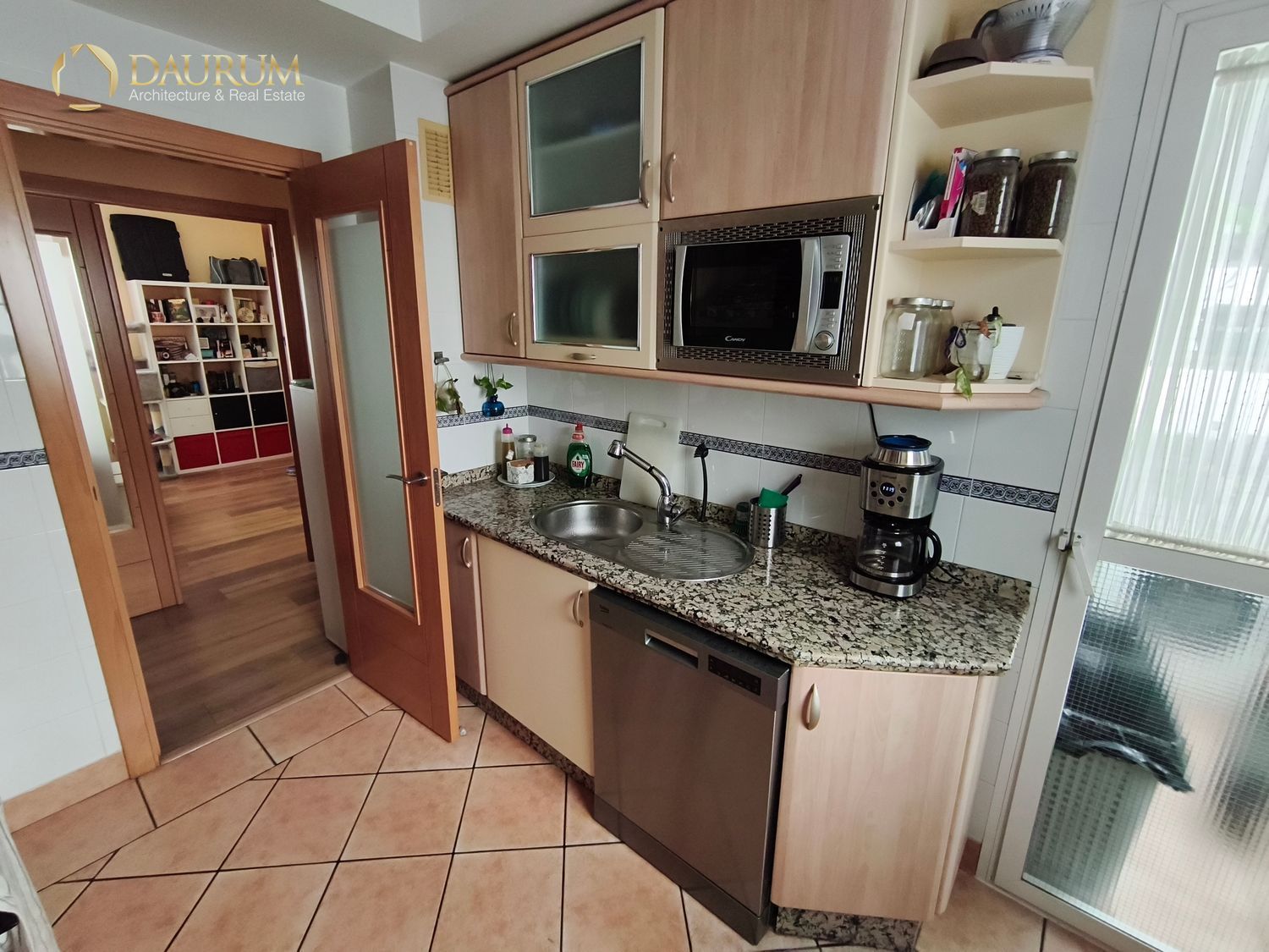 Cuina de Pis en venda en Dos Hermanas amb Aire condicionat, Piscina i Piscina comunitària