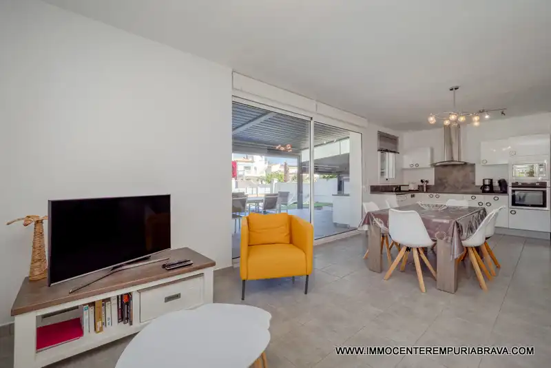 Chalet en venta en Cap Ras - Creus - Falconera, imagen 2