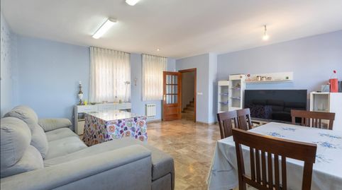 Foto 4 de Casa adosada en venta en Calle Tablas, 25, Cájar, Granada