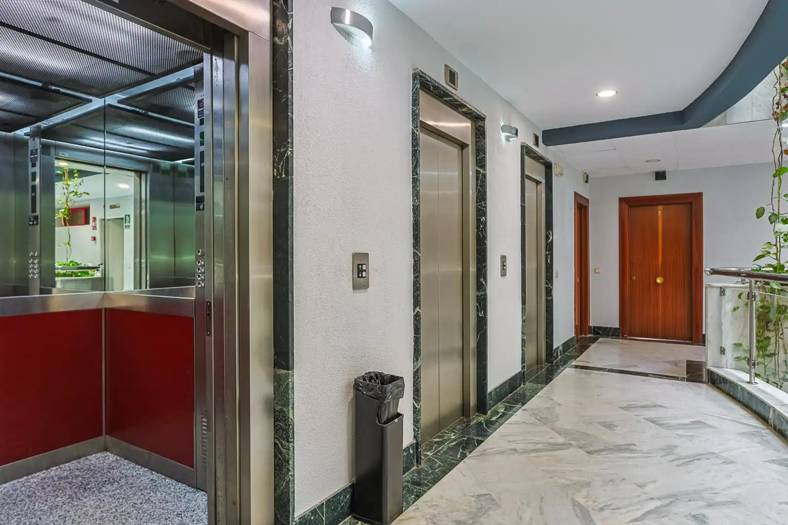 Office for sale in Sevilla