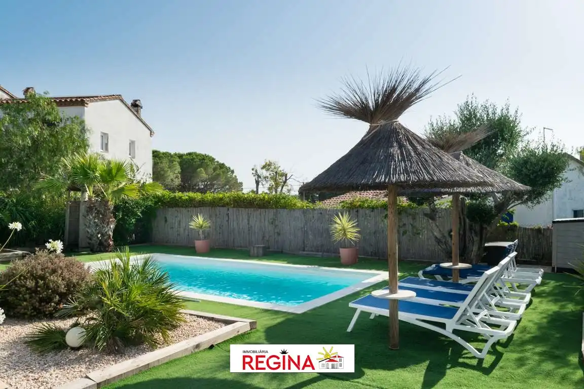 Chalet con piscina en venta en Carrer Pinedes, imagen 28