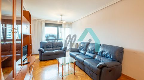 Foto 3 de Piso de alquiler en Roma, HUCA - La Cadellada, Oviedo