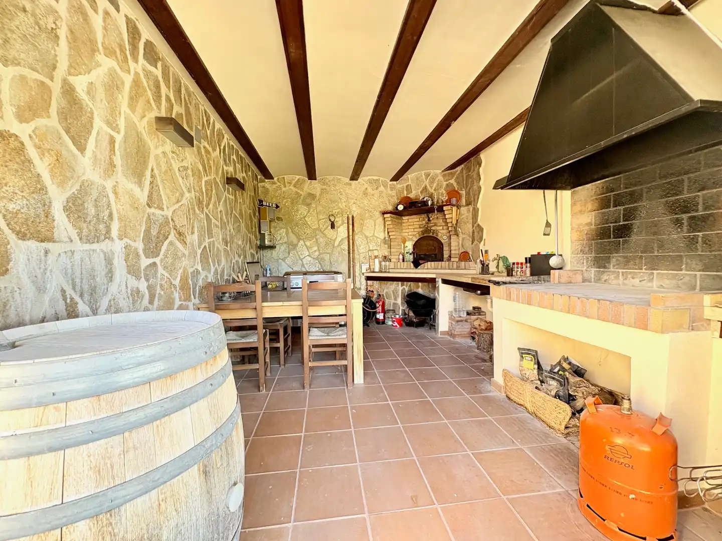 Cuina de Casa o xalet en venda en Cheste amb Aire condicionat, Calefacció i Jardí privat