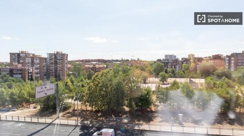 Photo 4 of Flat to share in Lucero, Madrid
