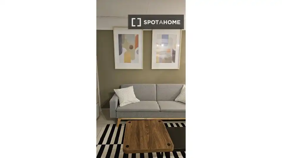 Room in Vila de Gràcia