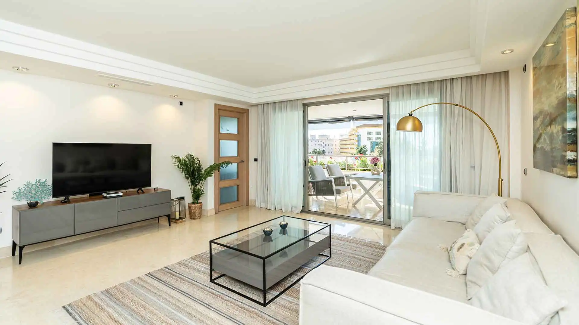 Sala de estar de Apartamento en venta en Marbella con Aire acondicionado, Terraza y Trastero