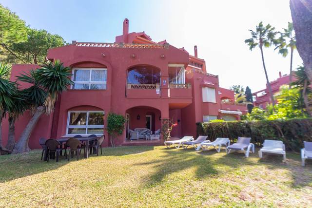 Piso en Venta en Marbella - Marbella,Elviria,Avenida Santa Maria en Santa María