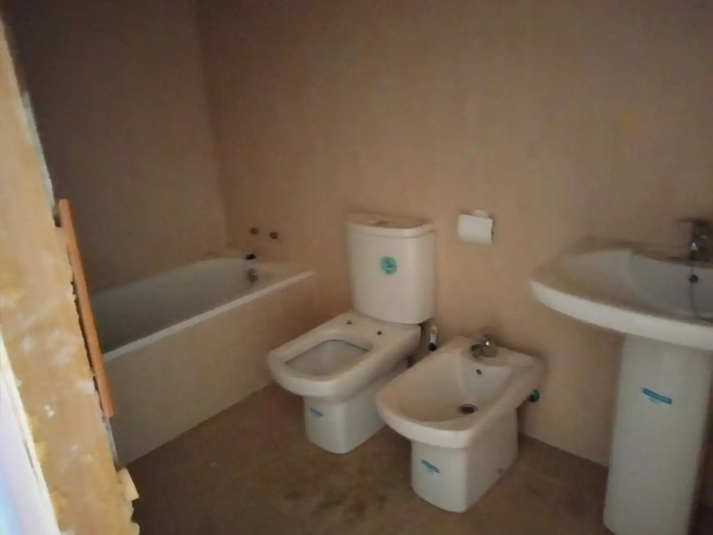 Baño de Piso en venta en Cadrete con Terraza y Trastero