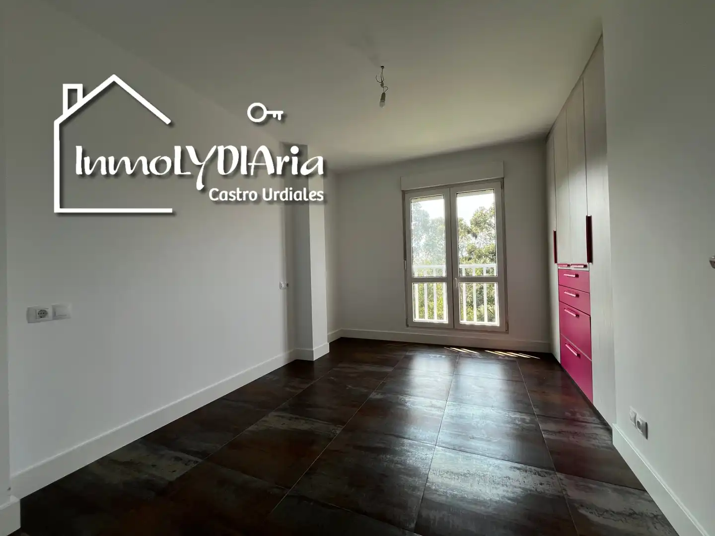 Houses for sale in Castro-Urdiales  with Heating, Private garden and Terrace