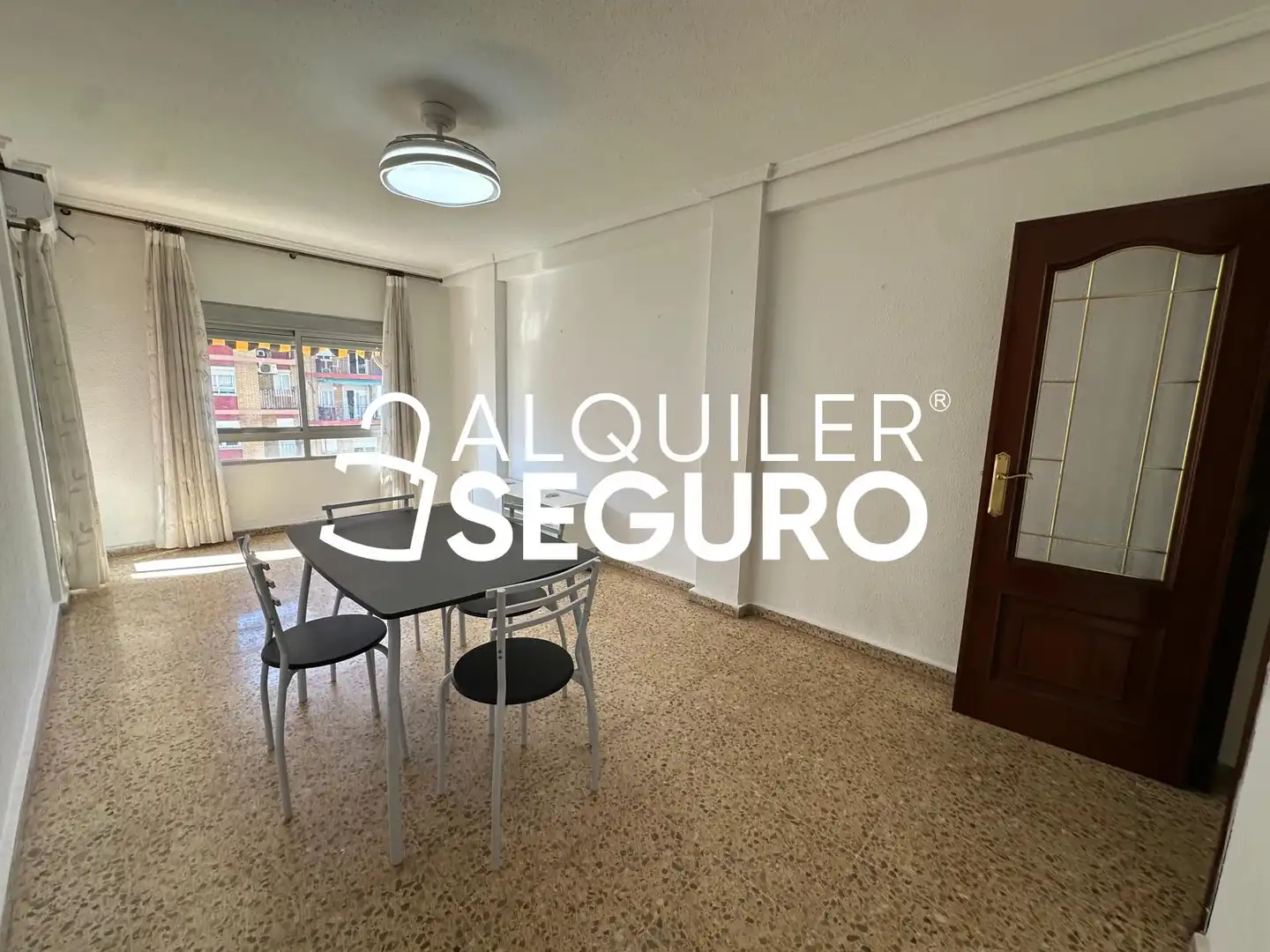 Pis de lloguer a Santos Justo y Pastor, L'Amistat
