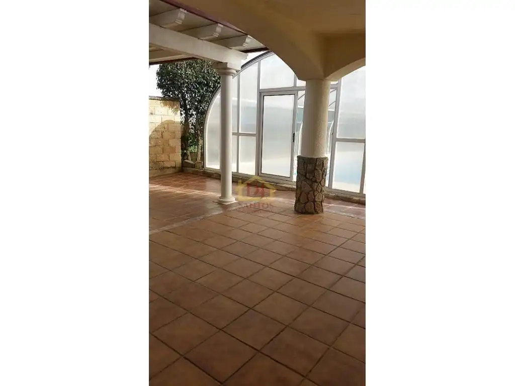 Terrassa de Casa o xalet en venda en Castellanos de Villiquera amb Calefacció, Jardí privat i Terrassa