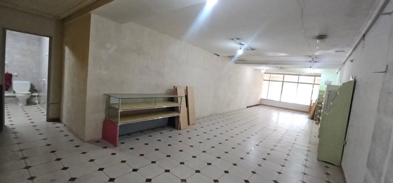 Business premises for sale in Avenida Primero de Mayo, imagen 14