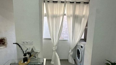 Foto 2 de Piso en venta en Jaime Segarra, Carolinas Bajas, Alicante / Alacant