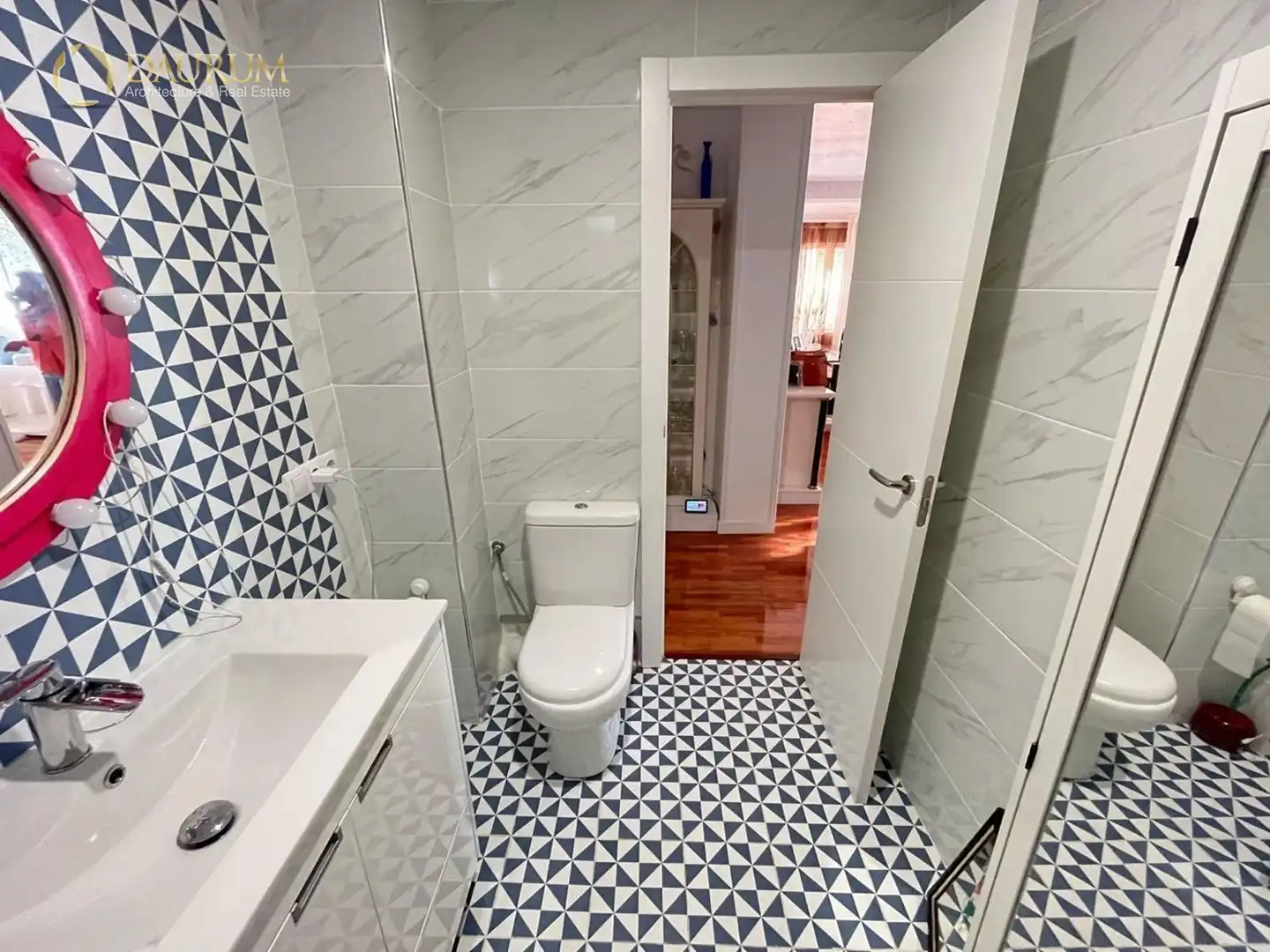 Bathroom of Houses for sale in Alicante / Alacant  with Air Conditioner, Terrace and Furnished