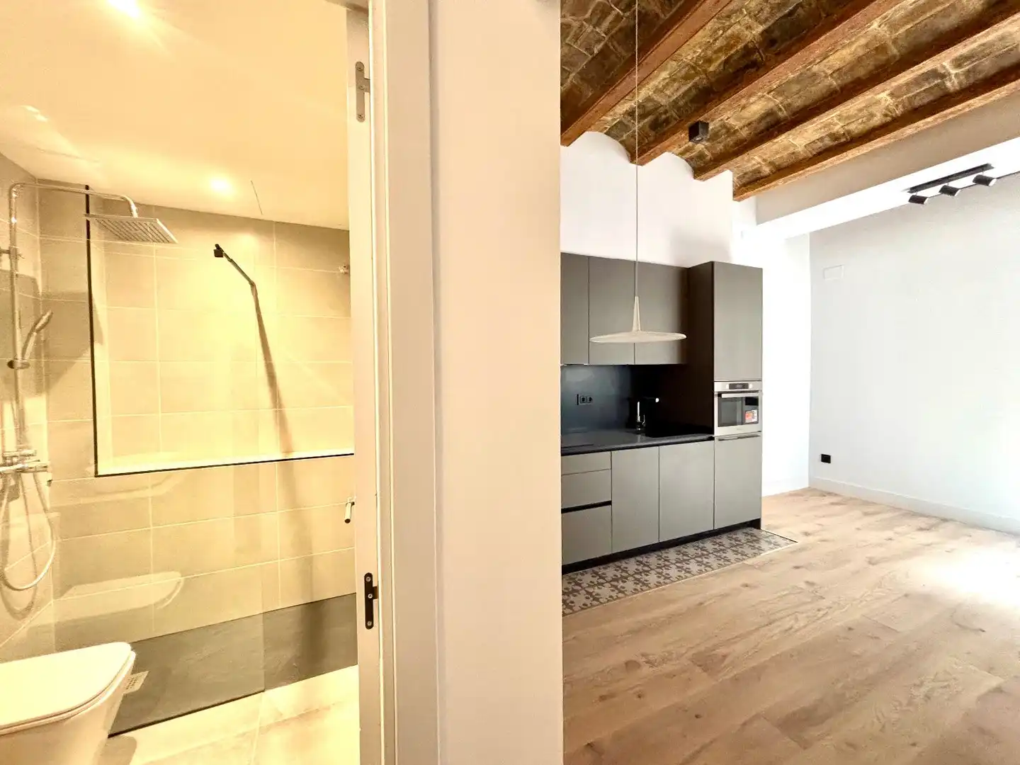 Cocina de Piso en venta en Barcelona con Aire acondicionado, Terraza y Alarma