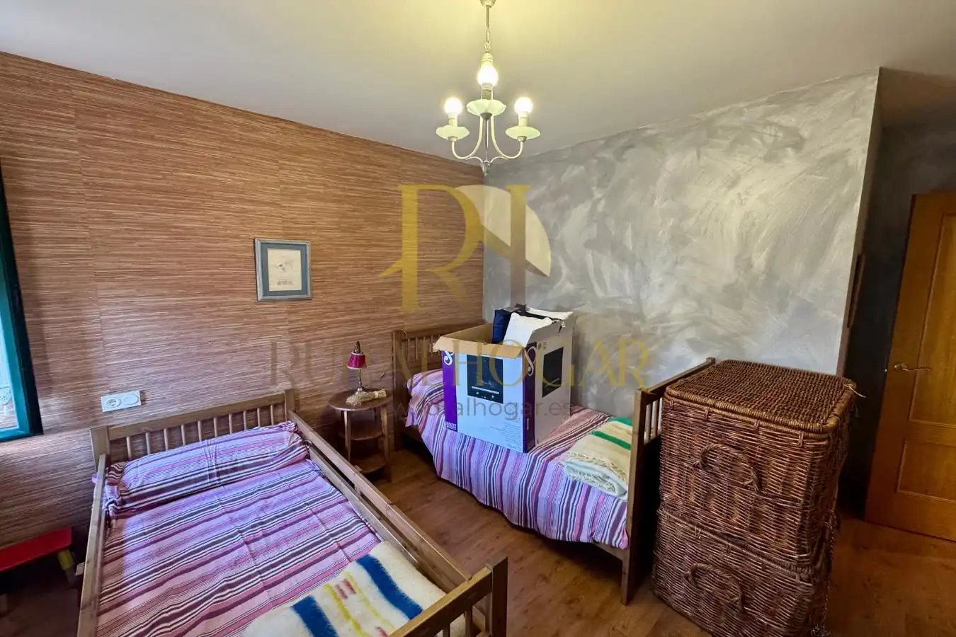 Detached homes for sale in Carretera Bayos, 1, Cabrillanes