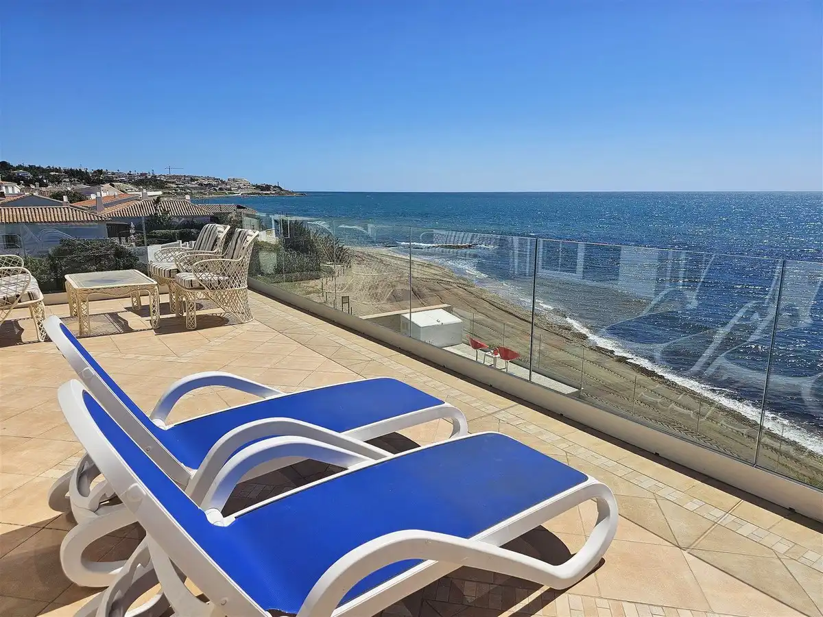 Casa o xalet en venda a Calle Playa del Chaparral, 19, El Faro de Calaburra - Chaparral