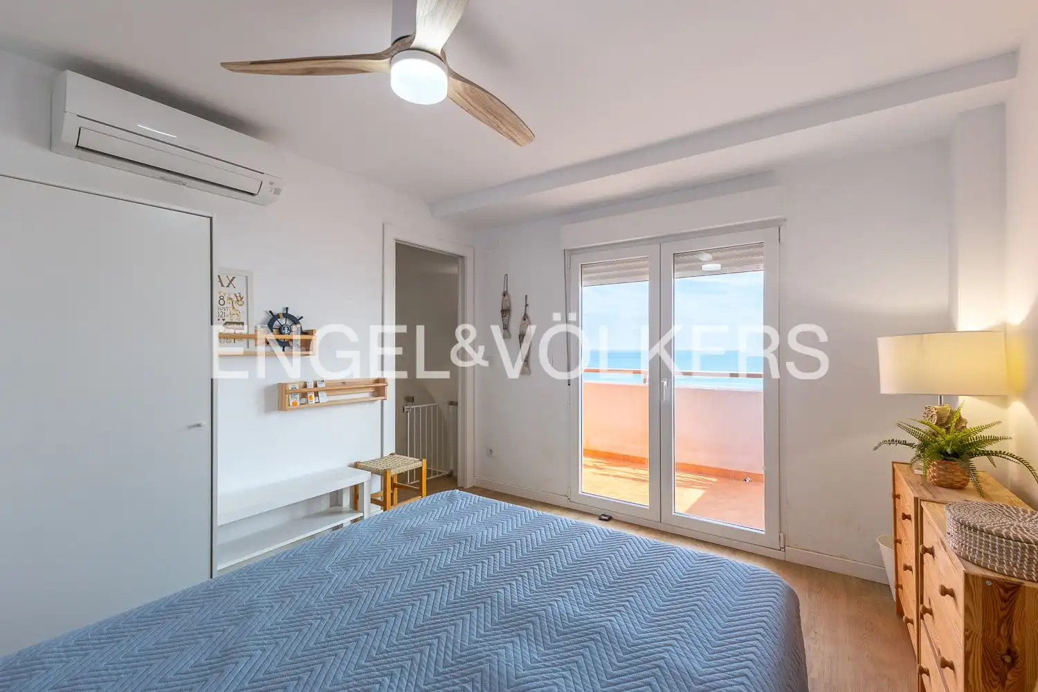 Penthouse with terrace for sale in Playa de Gandia, imagen 38