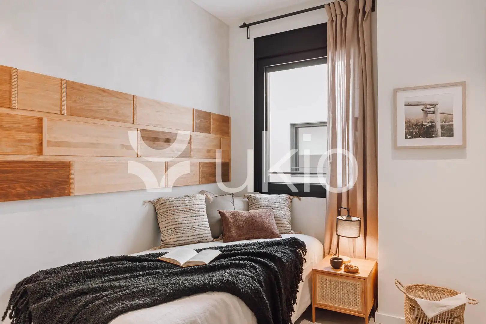 Bedroom of Apartments for rent in Barcelona  with Air Conditioner, Furnished and Oven