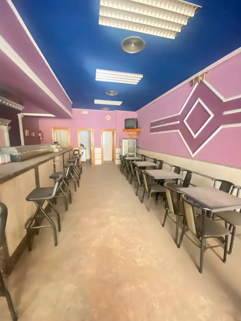 Local comercial en venta en Calle Elisa Cendrero, imagen 24