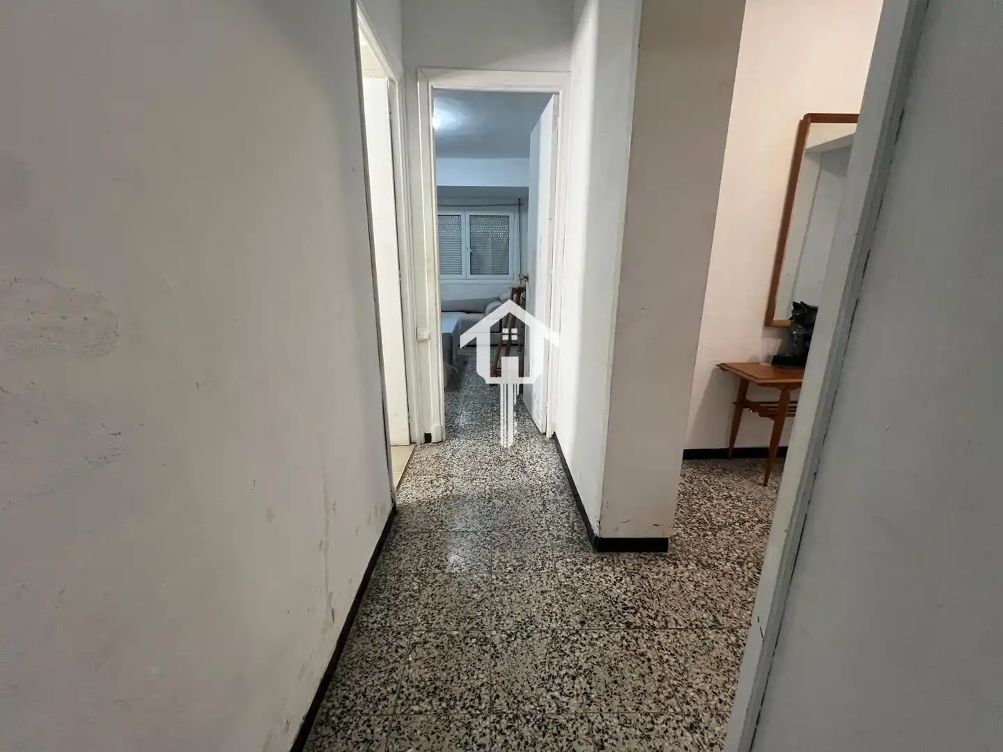 Piso en venta en Alicante / Alacant con Amueblado y Balcón