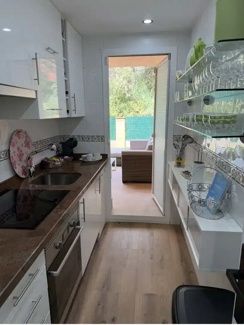Cocina de Piso en venta en Marbella con Aire acondicionado, Piscina y Balcón