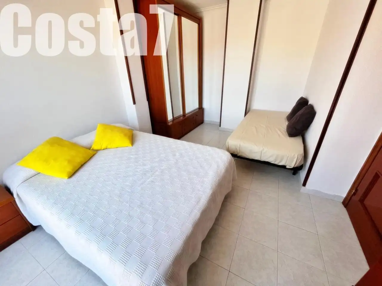 Habitación de Piso en venta en Noja con Terraza, Amueblado y Piscina comunitaria