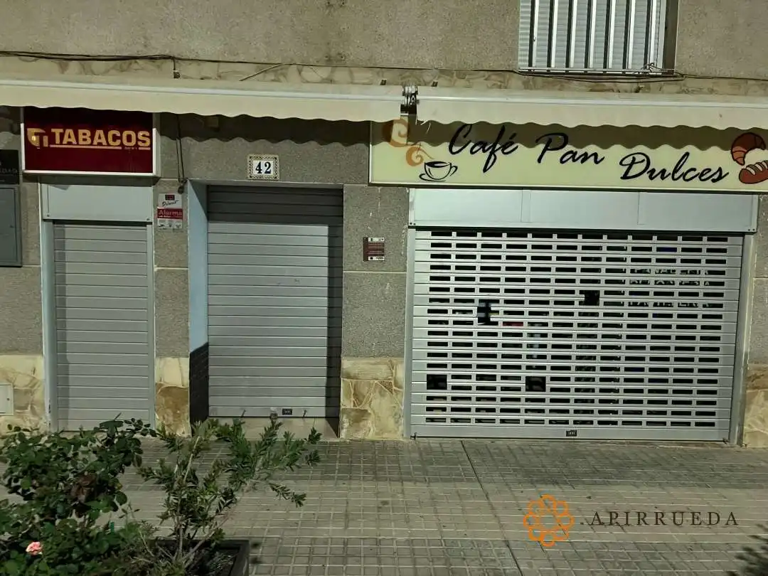 Commercial properties for sale in La Zaida  with Air Conditioner and Furnished
