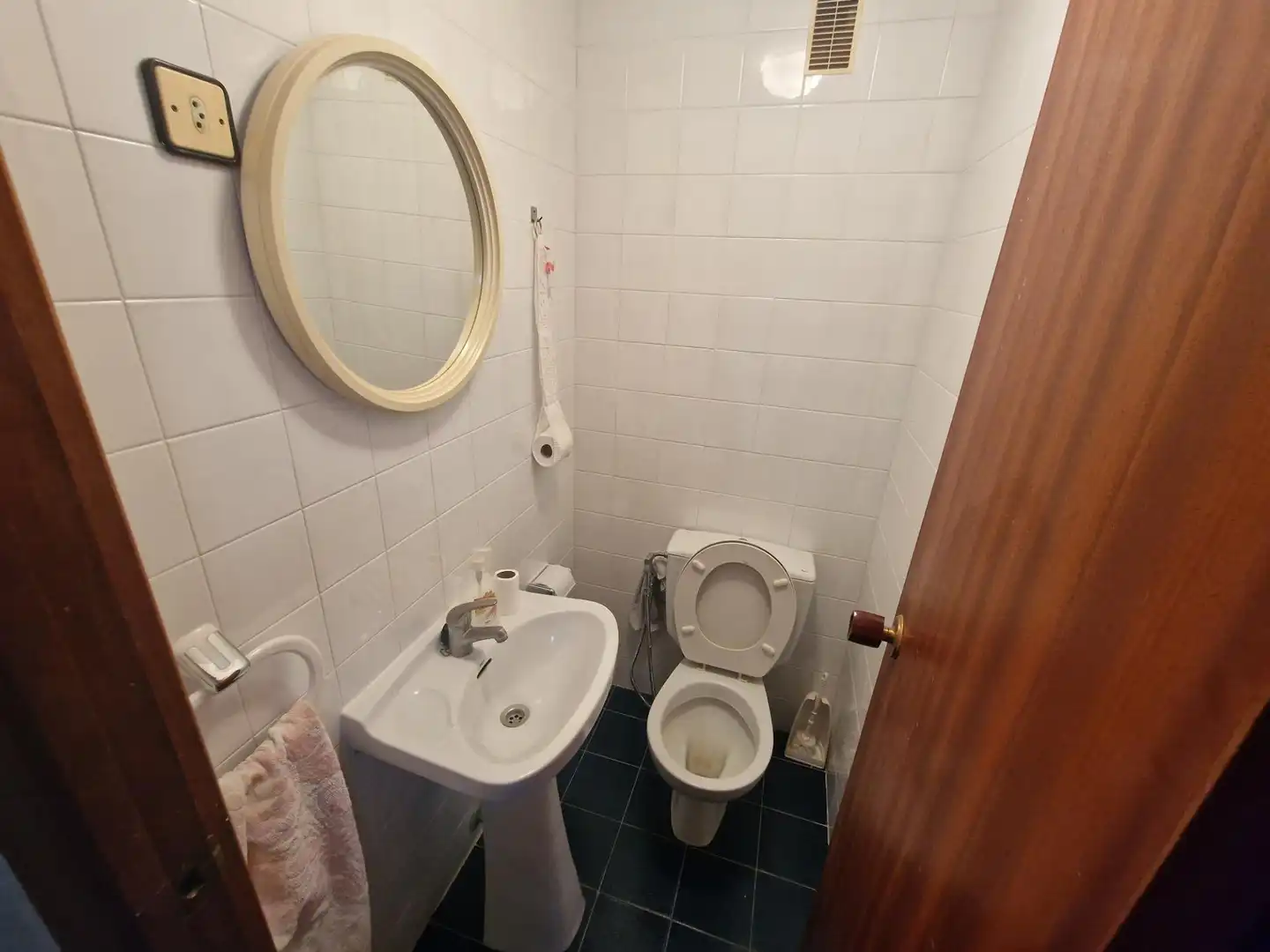 Bathroom of Flat for sale in Águilas  with Air Conditioner, Furnished and Balcony