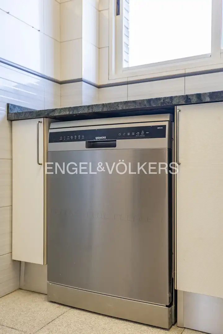 Cocina de Dúplex en venta en Terrassa con Aire acondicionado, Calefacción y Terraza