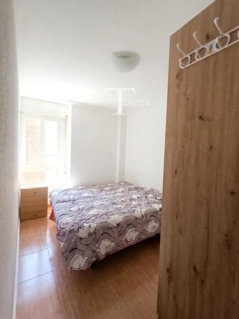 Dormitori de Pis en venda en Viladecans amb Terrassa i Moblat