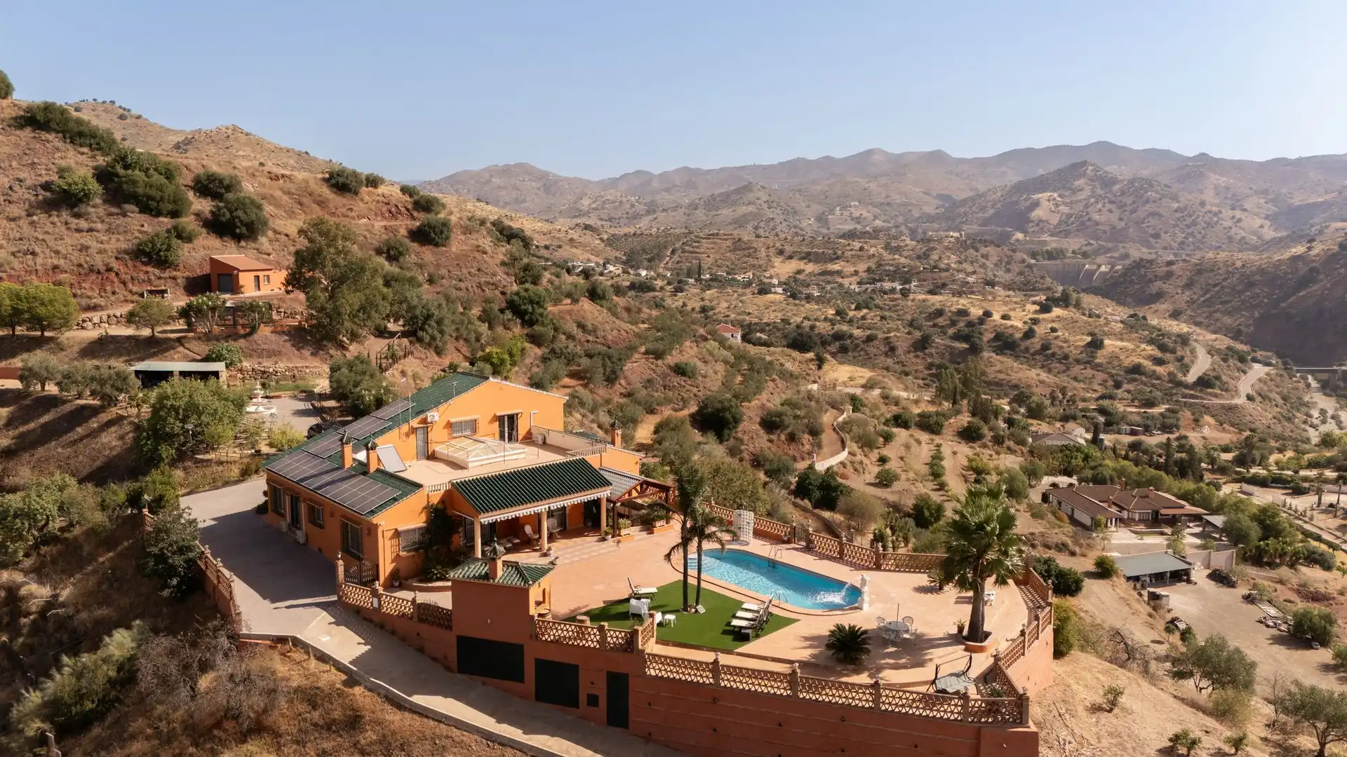 Finca rústica en venta en Almogía