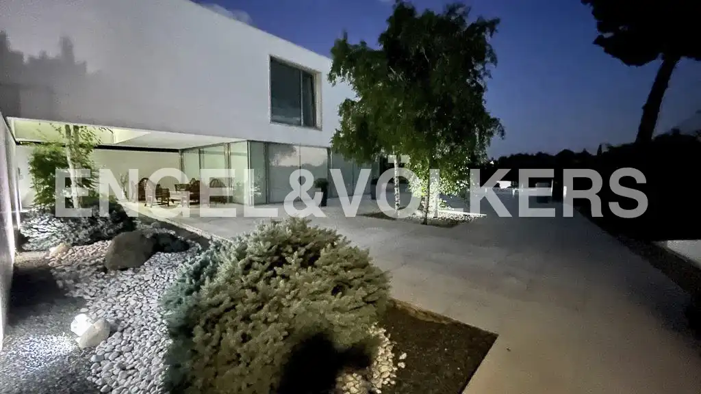 Vista exterior de Casa o chalet en venta en Rozas Centro
