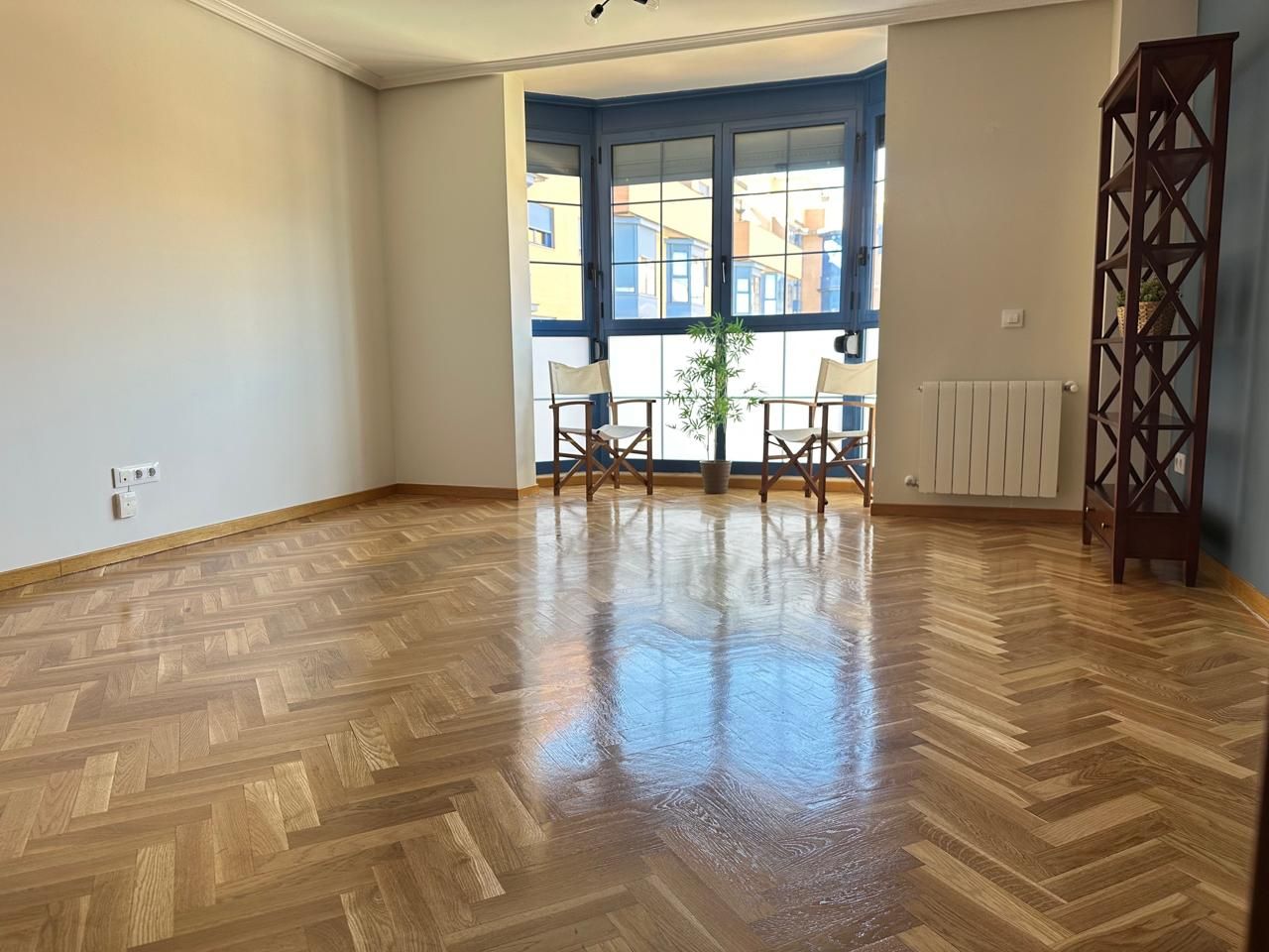 Bedroom of Flat to rent in  Madrid Capital  with Air Conditioner, Heating and Parquet flooring