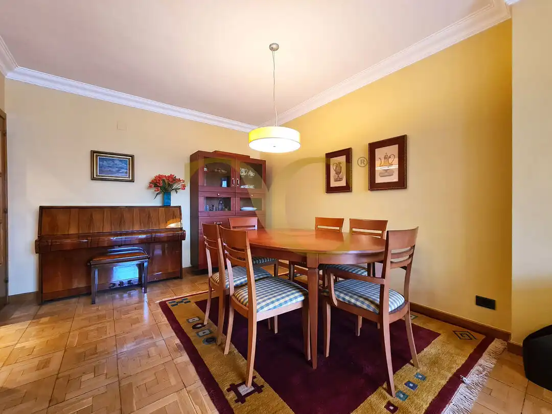 Dining room of Flat for sale in Oviedo   with Heating