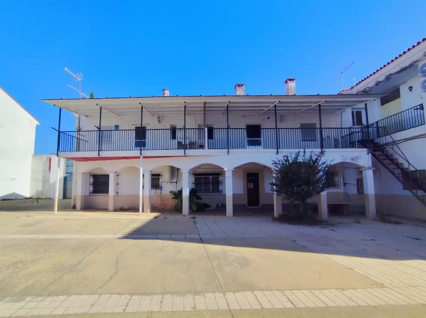 Casa en venda a Calle LAUREADO VEGA L, imagen 2