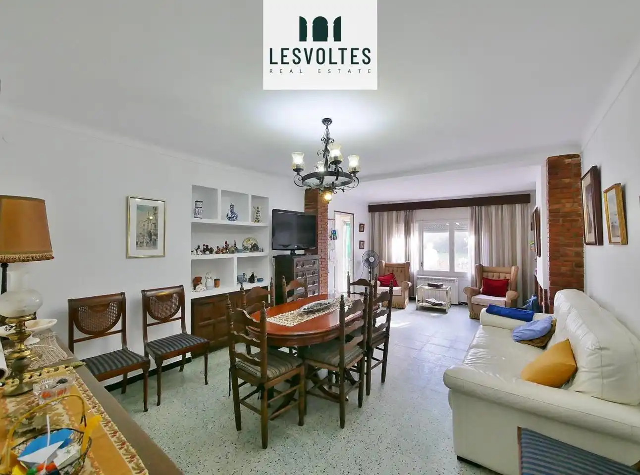Sala de estar de Casa o chalet en venta en Verges con Calefacción, Jardín privado y Terraza