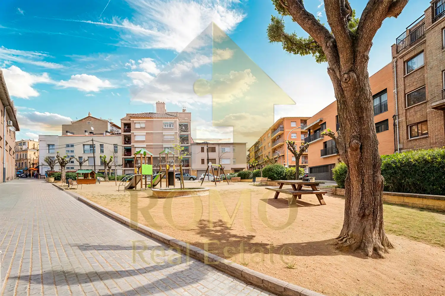Vista exterior de Casa adosada en venta en Caldes de Montbui con Calefacción y Balcón