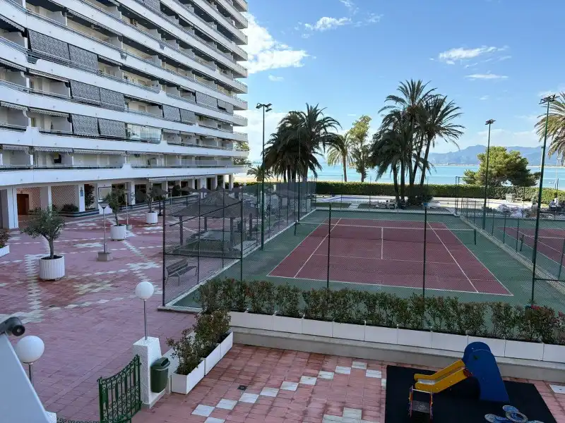 Vista exterior de Apartamento en venta en Cullera con Terraza, Amueblado y Horno
