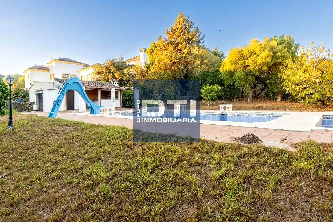 Casa amb piscina en venda a Urbanización Las Alondras, imagen 12