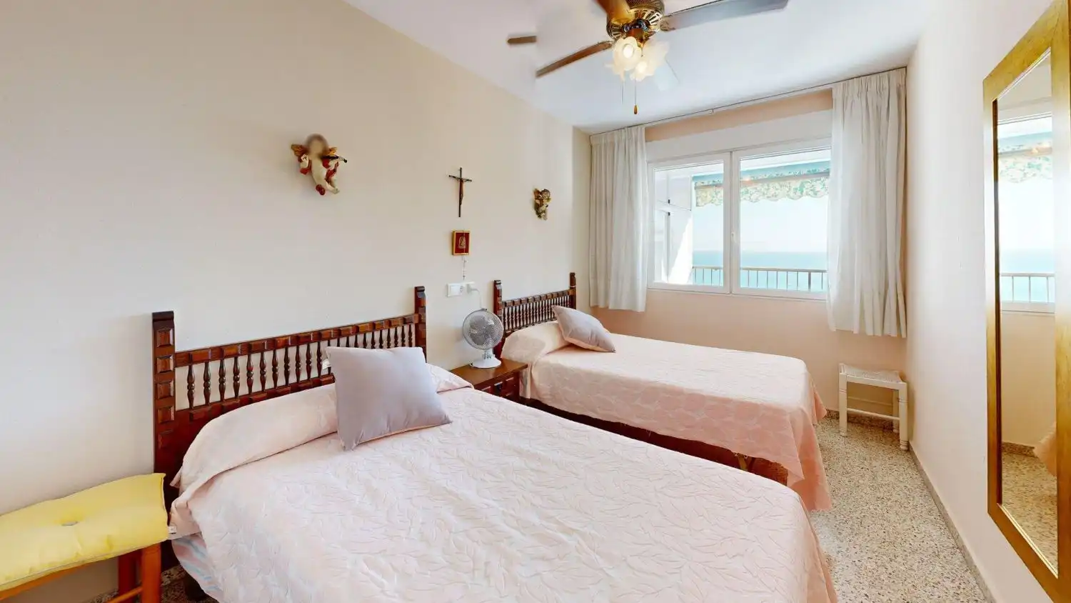 Schlafzimmer von Wohnung zum Verkauf in Alicante / Alacant mit Balkon