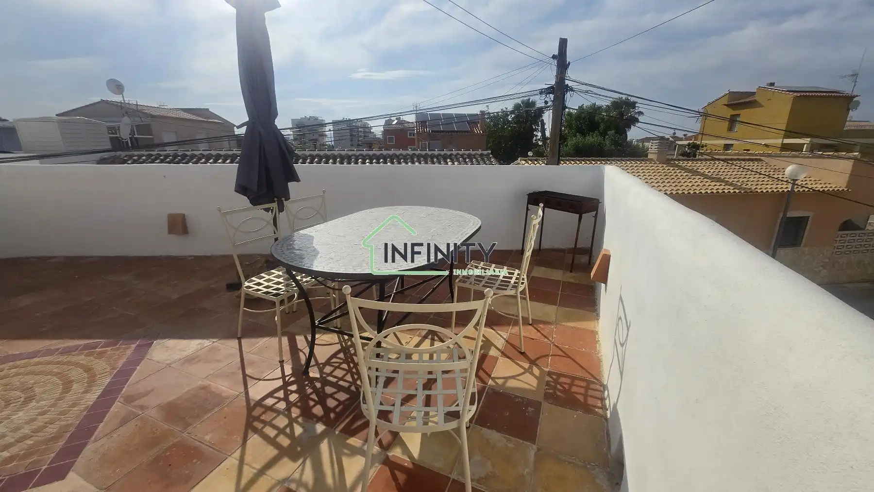 Terrace of Houses for sale in Oliva  with Air Conditioner, Heating and Terrace