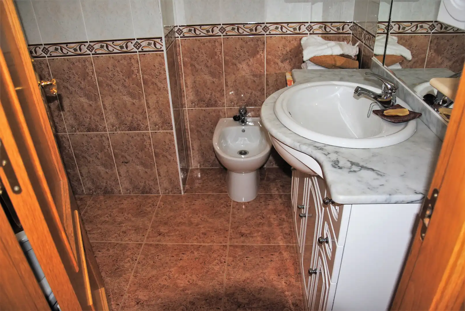 Bathroom of Apartments for rent in Sanxenxo  with Furnished, Oven and Washing machine