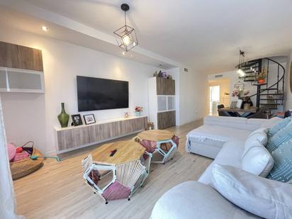 Sala d'estar de Àtic en venda en Manilva amb Aire condicionat, Calefacció i Terrassa