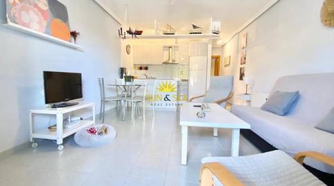 Foto 2 de Piso en venta en Cabo Cervera, Alicante